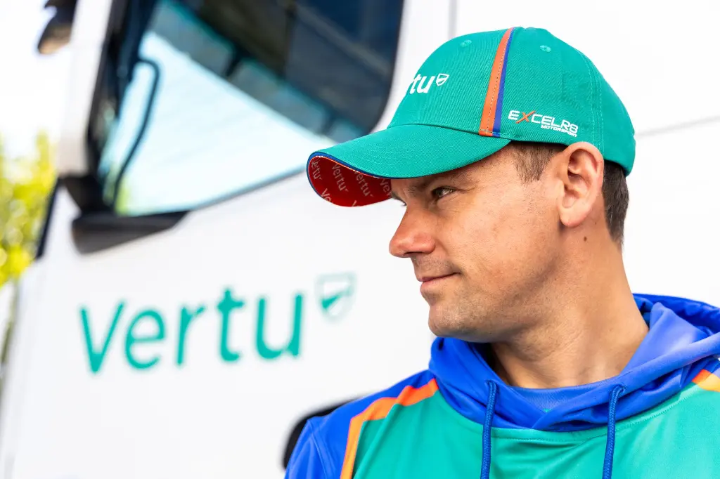 Team VERTU Cap 2026 — detail view