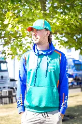 TomTom Teamwear-12.webp